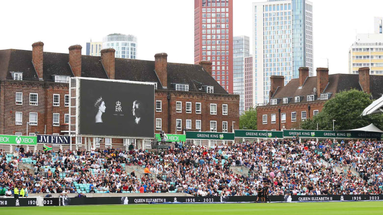 Watch: Sports fans sing 'God save the King' at London cricket game