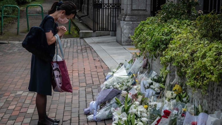 'I feel very lonely': Japanese react to the death of Queen Elizabeth II