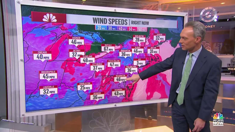 Winter storm forecast: Hurricane-strength winds hit Buffalo