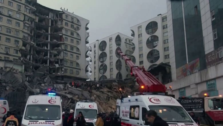 Doctor near earthquake epicenter says 'the situation was very catastrophic'