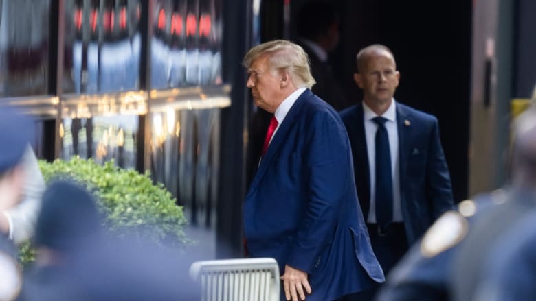 Manhattan judge could issue gag order silencing Trump