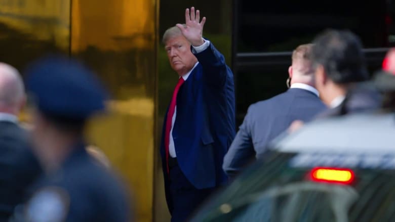 Trump touches down in New York City ahead of arraignment
