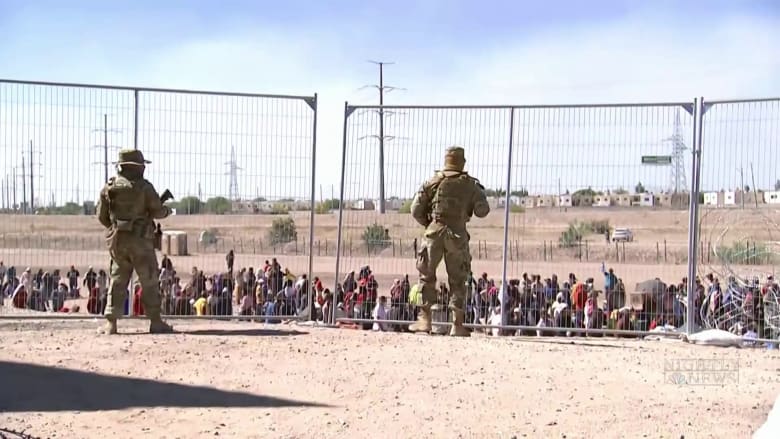 Record number of migrants crossing into US one day before Title 42 ends