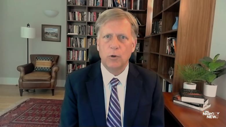 Former U.S. ambassador to Russia weighs in on unprecedented armed rebellion