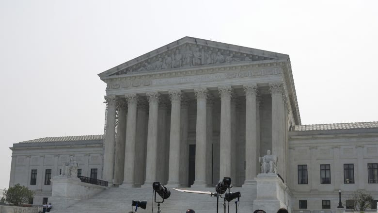 Supreme Court rules for web designer who refused to work on same-sex wedding sites