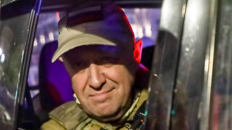 Yevgeny Prigozhin and Wagner fighters greeted with cheers as they leave Rostov-on-Don