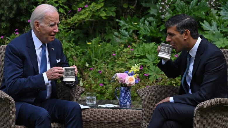 Watch: Biden meets with Sunak at 10 Downing St.
