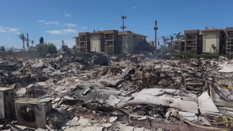 Growing concerns in Maui over toxic fumes from deadly wildfire