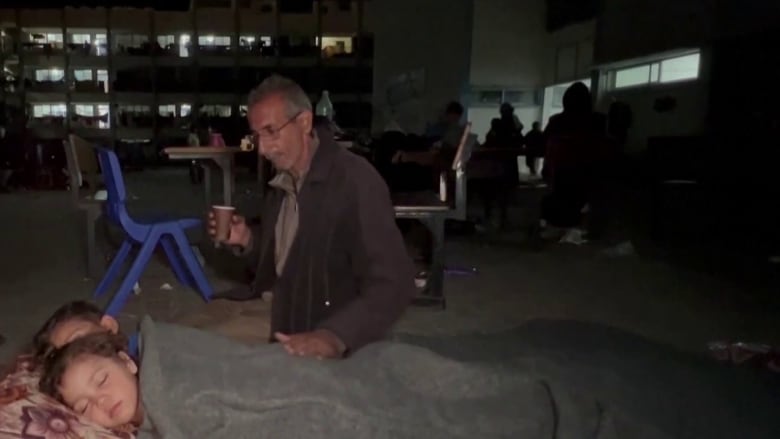 Gazans face water shortage and dehydration amid Israeli siege