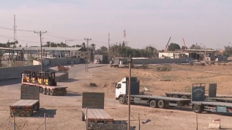 Trucks carrying humanitarian aid enter Gaza at Rafah crossing