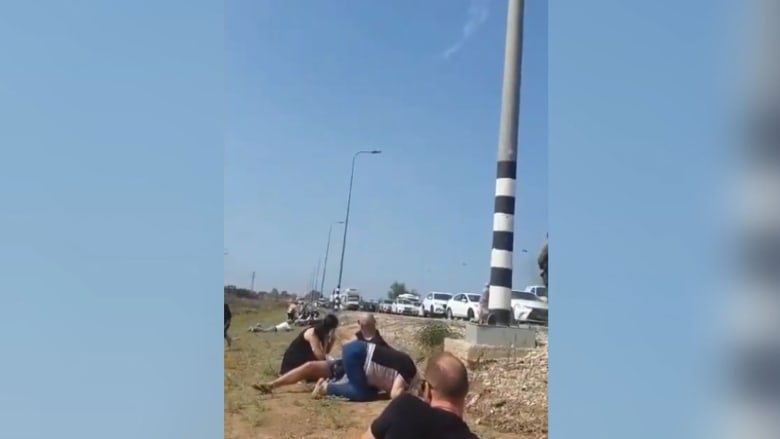 Watch: Israeli forces open fire on Hamas militants on highway