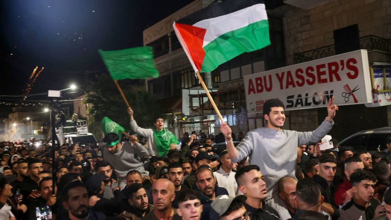West Bank celebrations greet Palestinians freed by Israel