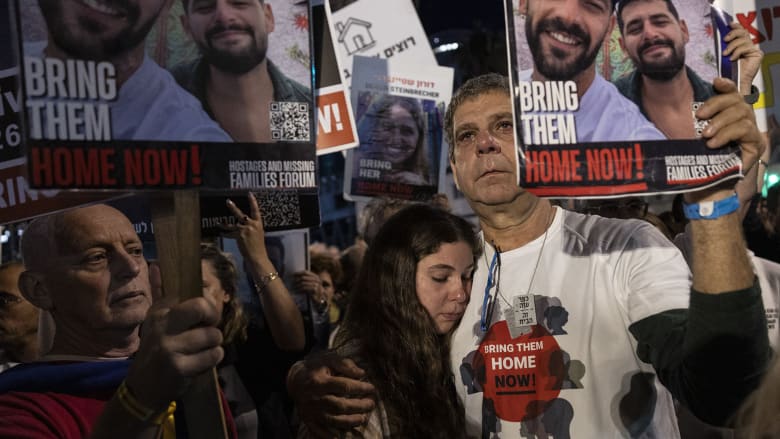 Thousands rally in Tel Aviv for remaining hostages to be released