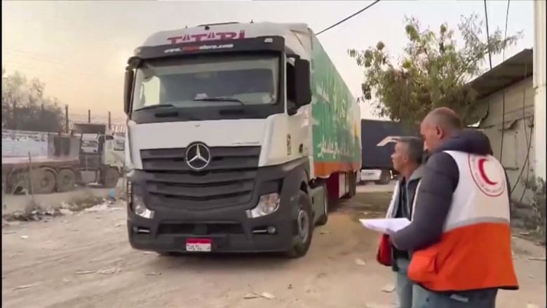 Aid trucks cross into Gaza, Red Crescent video said to show