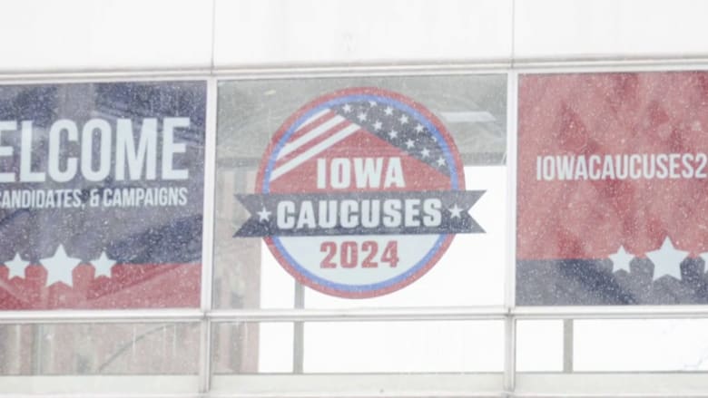 Iowa winter blast complicates last-minute campaign stops