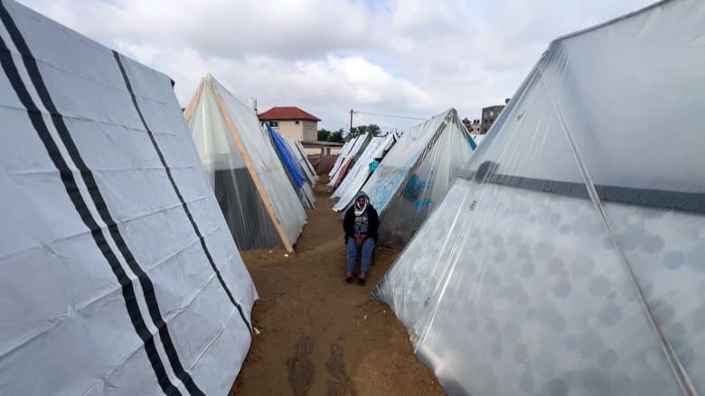 Gaza's displaced residents fearful of returning to the north