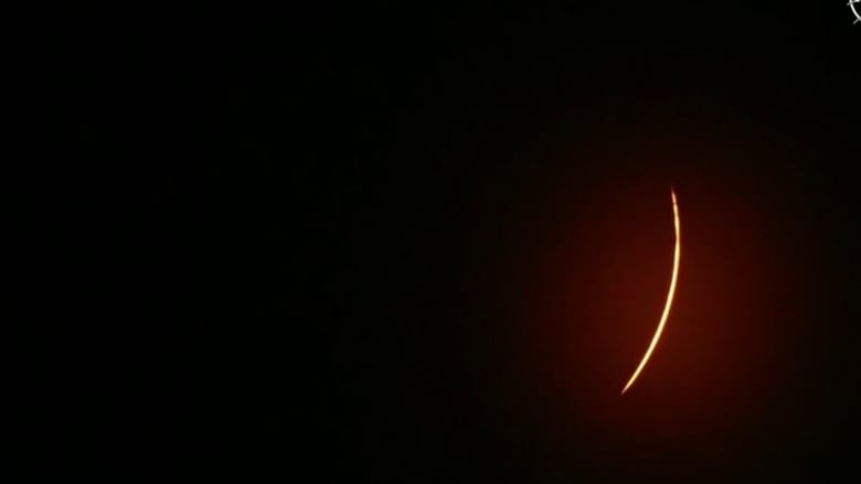 'Like a cool summer night': Temperature drops as eclipse hits Cleveland