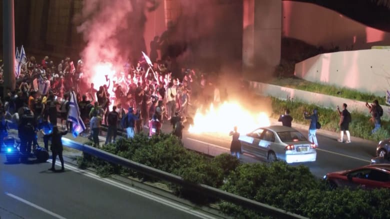Anti-government protests erupt across Jerusalem