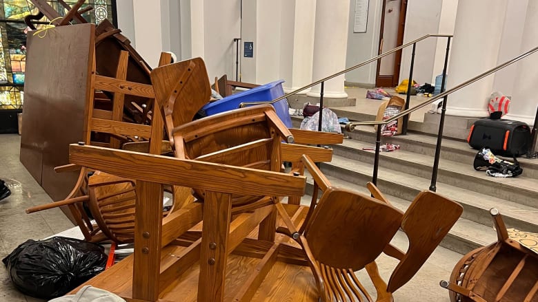 Video shows damage to Columbia's Hamilton Hall after police clear protesters