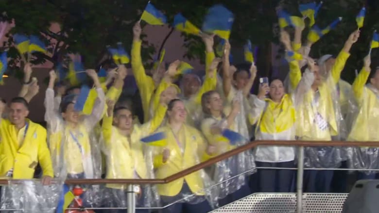 Smallest Ukrainian delegation makes opening ceremony entrance