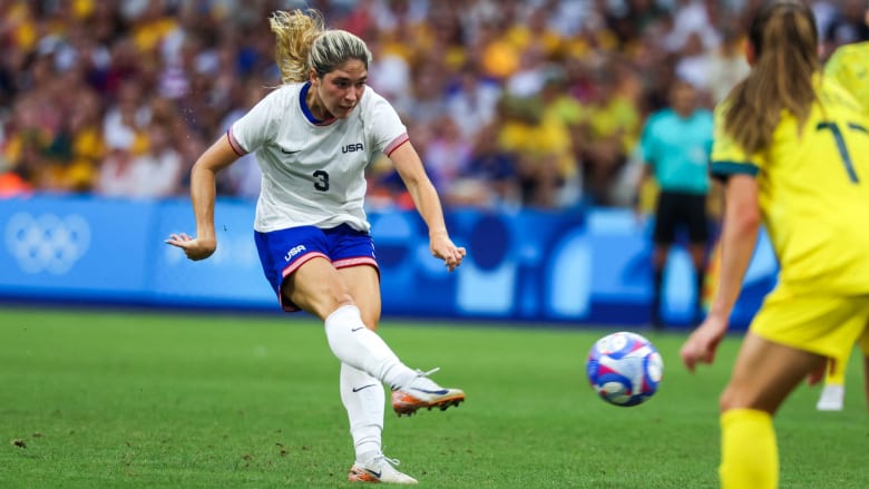 Korbin Albert's long-distance strike seals win for U.S. women