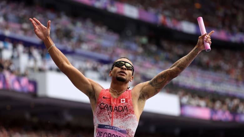 Andre De Grasse brings home men's 4x100m relay for Canada