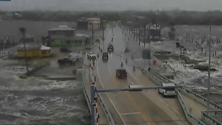 Florida officials tell non-evacuees to mark bodies with ID amid Helene landfall