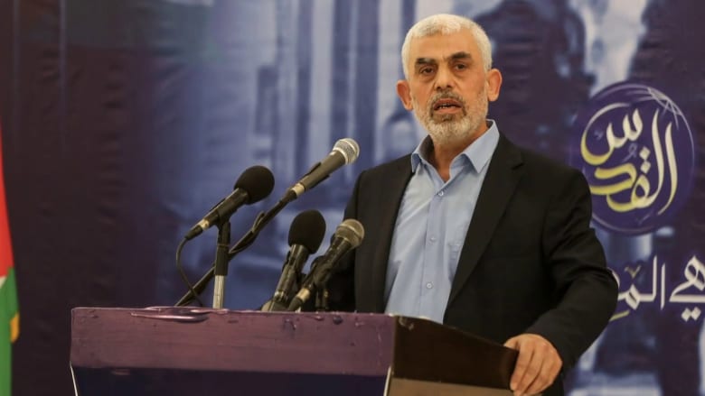 Israeli forces kill leader of Hamas 