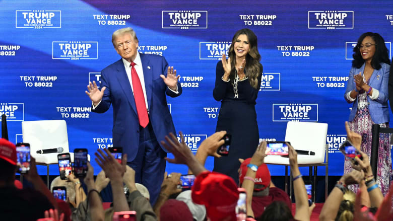 Trump ends town hall to listen to music with the crowd for nearly 40 minutes