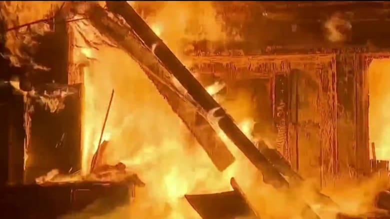 Santa Ana winds kick up again in California fire zone