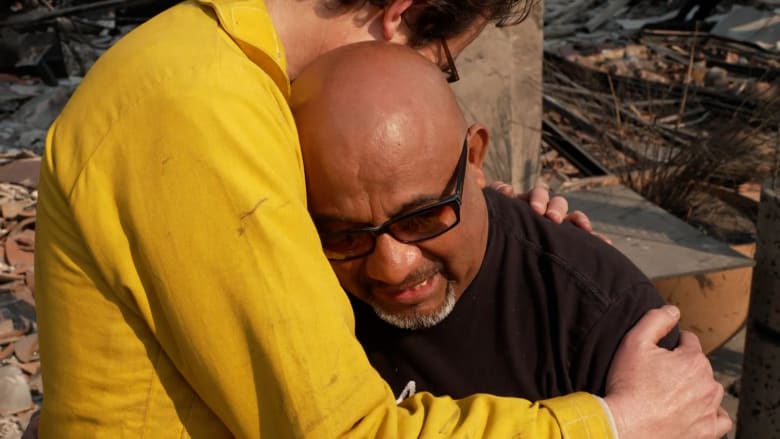 'Beautiful memories’: Pacific Palisades worker has emotional return to ruins of former eatery