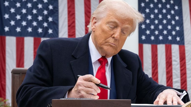Inside the political fallout in Washington over Trump's trade war