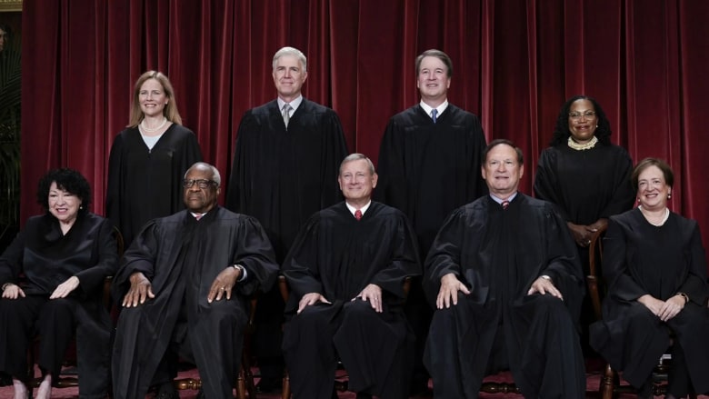 Supreme Court allows Trump to use wartime law for deportations