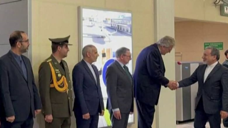 Iranian foreign minister meets with Russian officials