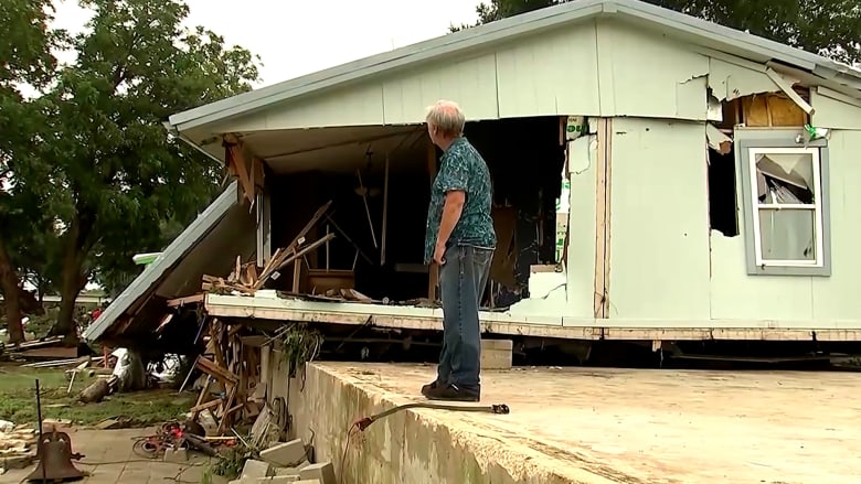 Kerrville resident recounts escape from floodwaters that overtook his home