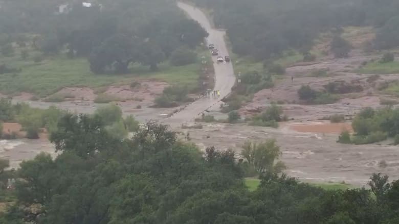 Time-lapse video captures fast-rising river in Texas