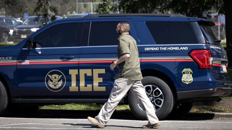 Trump administration launches Operation Midway Blitz in Chicago
