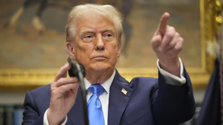 Trump threatens mass firings if government shuts down