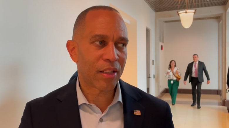 Jeffries says no bipartisan talks held Tuesday to prevent shutdown