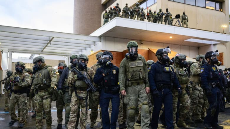 Appeals court rules Trump administration can deploy National Guard troops to Portland