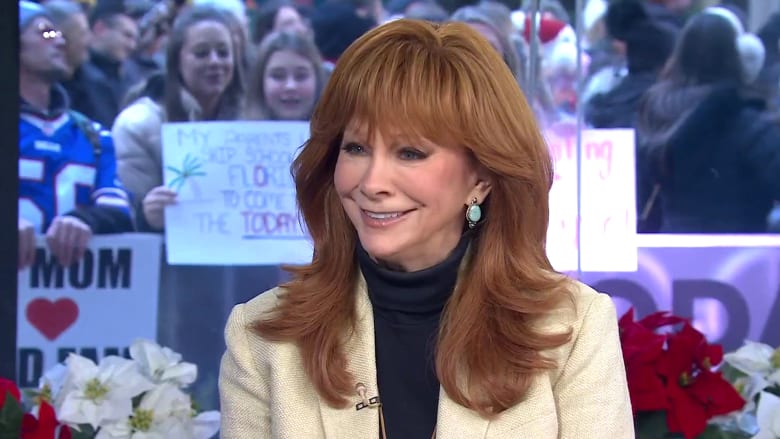 Reba McEntire on 'The Voice,' 'Happy's Place,' tree lighting, more