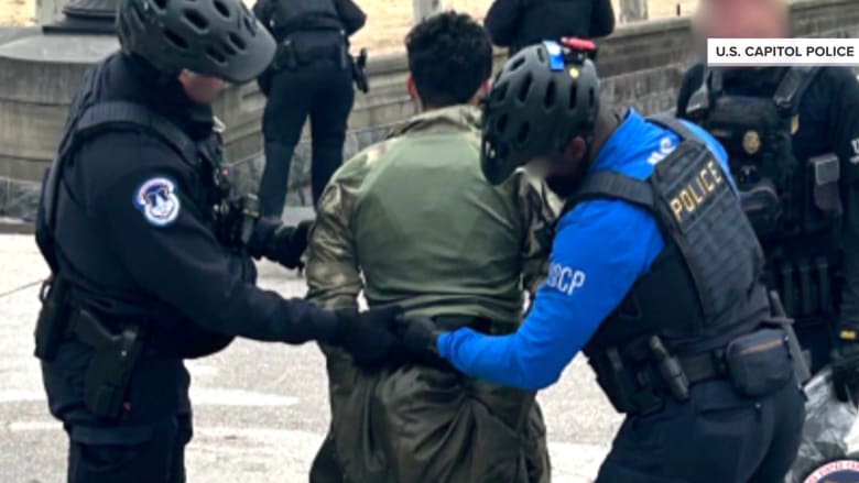 Man Arrested After Rushing the US Capitol With Loaded Shotgun