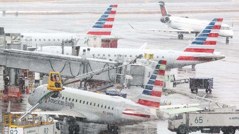 East Coast blizzard forces nationwide cancellations and delays
