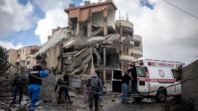 Israel and Hezbollah trade strikes, further threatening Iran ceasefire