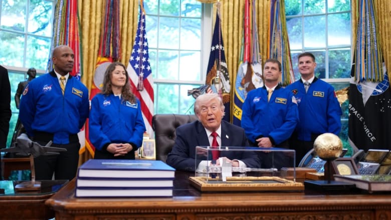 Trump meets with Artemis II crew after historic mission