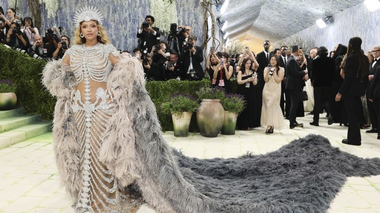 Beyoncé returns to Met Gala after 10 years away from event