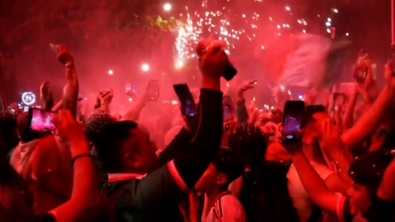 Fans take to the streets after Mexico’s win over Ecuador