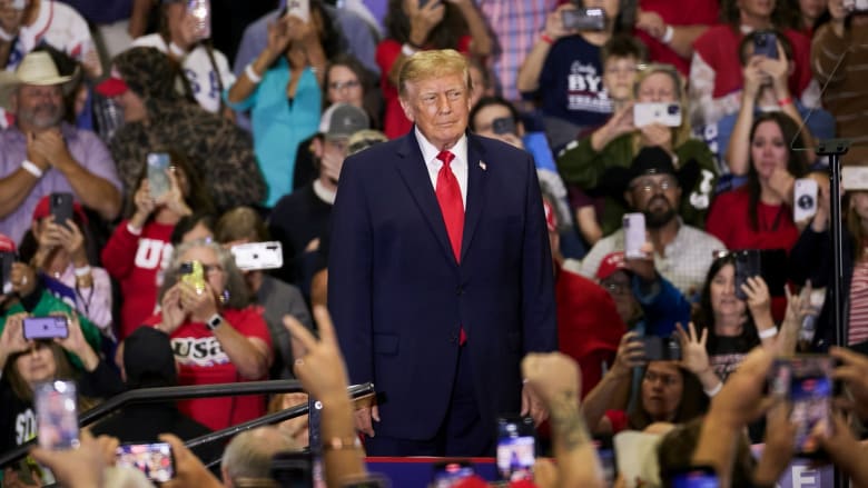 Trump Launches Major Campaign Trail Blitz in Lead-up to Midterms