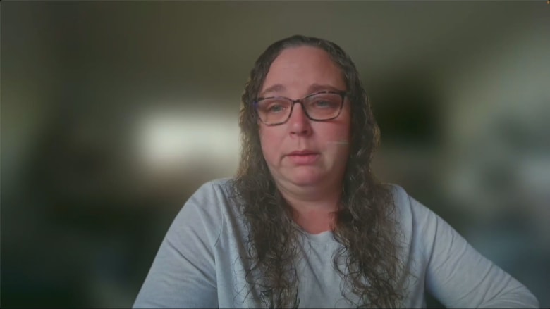 Mother shares emotional story of reuniting with son after Oregon school shooting