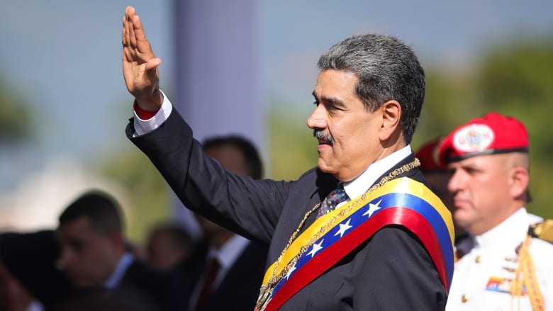 Nicolás Maduro toma posesión en Venezuela para un tercer mandato pese a ...